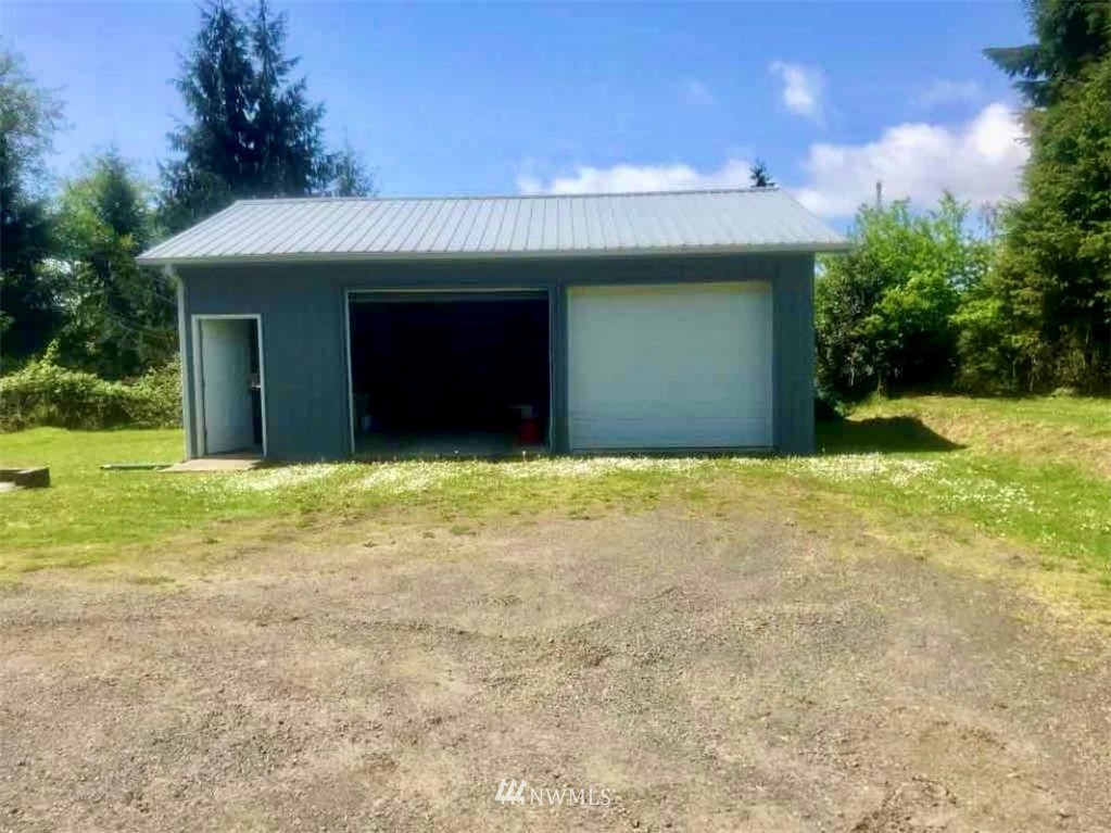 1707 Ranier Street Aberdeen, WA 98520 - Photo 18 of 24 Gallery Image 18