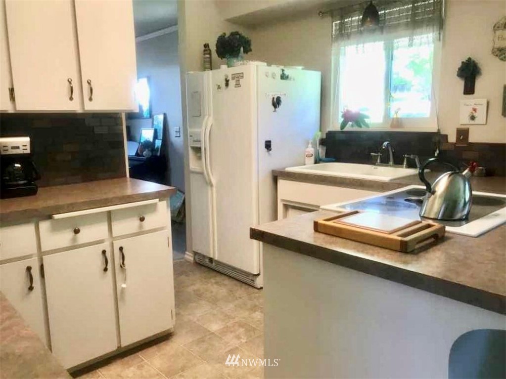 1707 Ranier Street Aberdeen, WA 98520 - Photo 6 of 24 Gallery Image 6