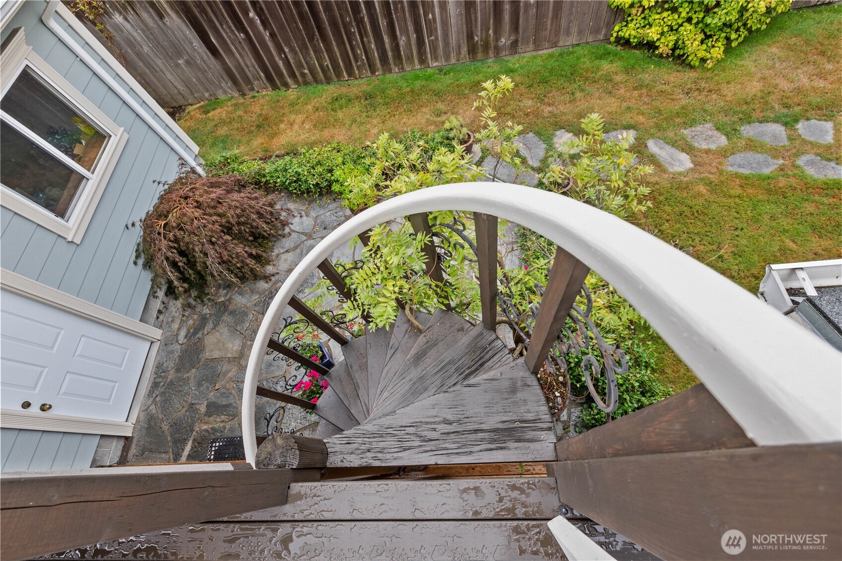 1108 18th Street Anacortes, WA 98221 - Photo 26 of 37