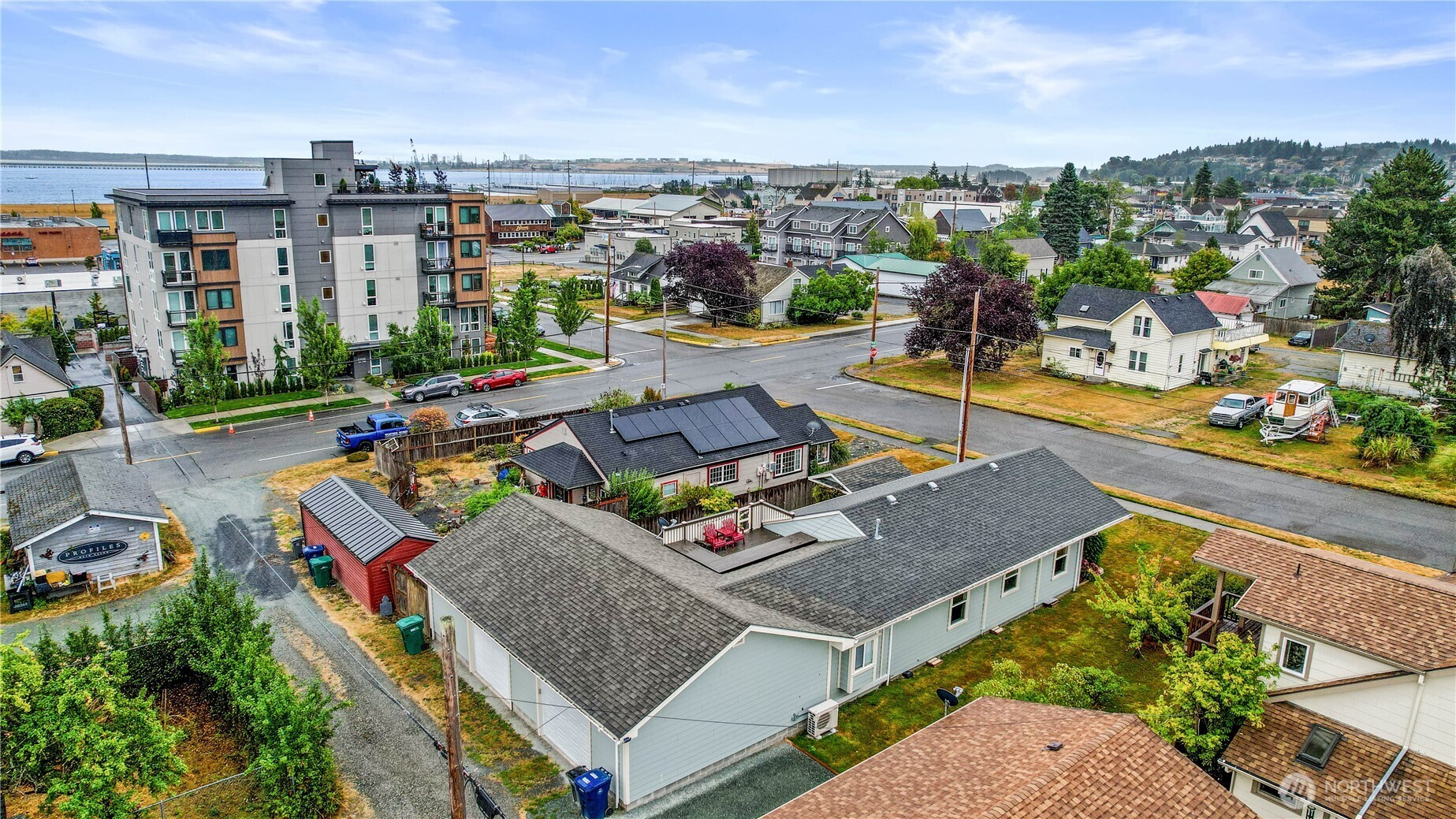 1108 18th Street Anacortes, WA 98221 - Photo 33 of 37 an aerial view of a city