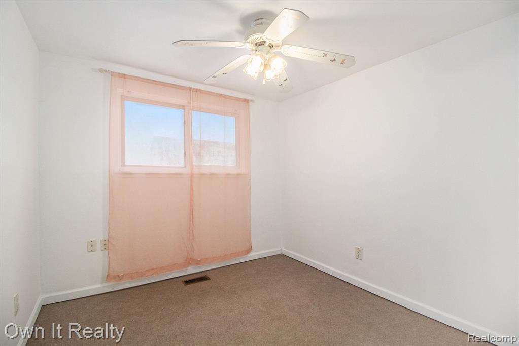 29014 York Street Inkster, MI 48141 - Photo 20 of 29 Gallery Image 20