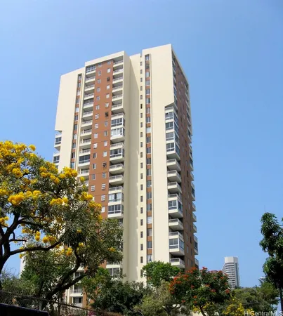 $1,600 | 2740 Kuilei Street, Unit 901, Honolulu, HI 96826