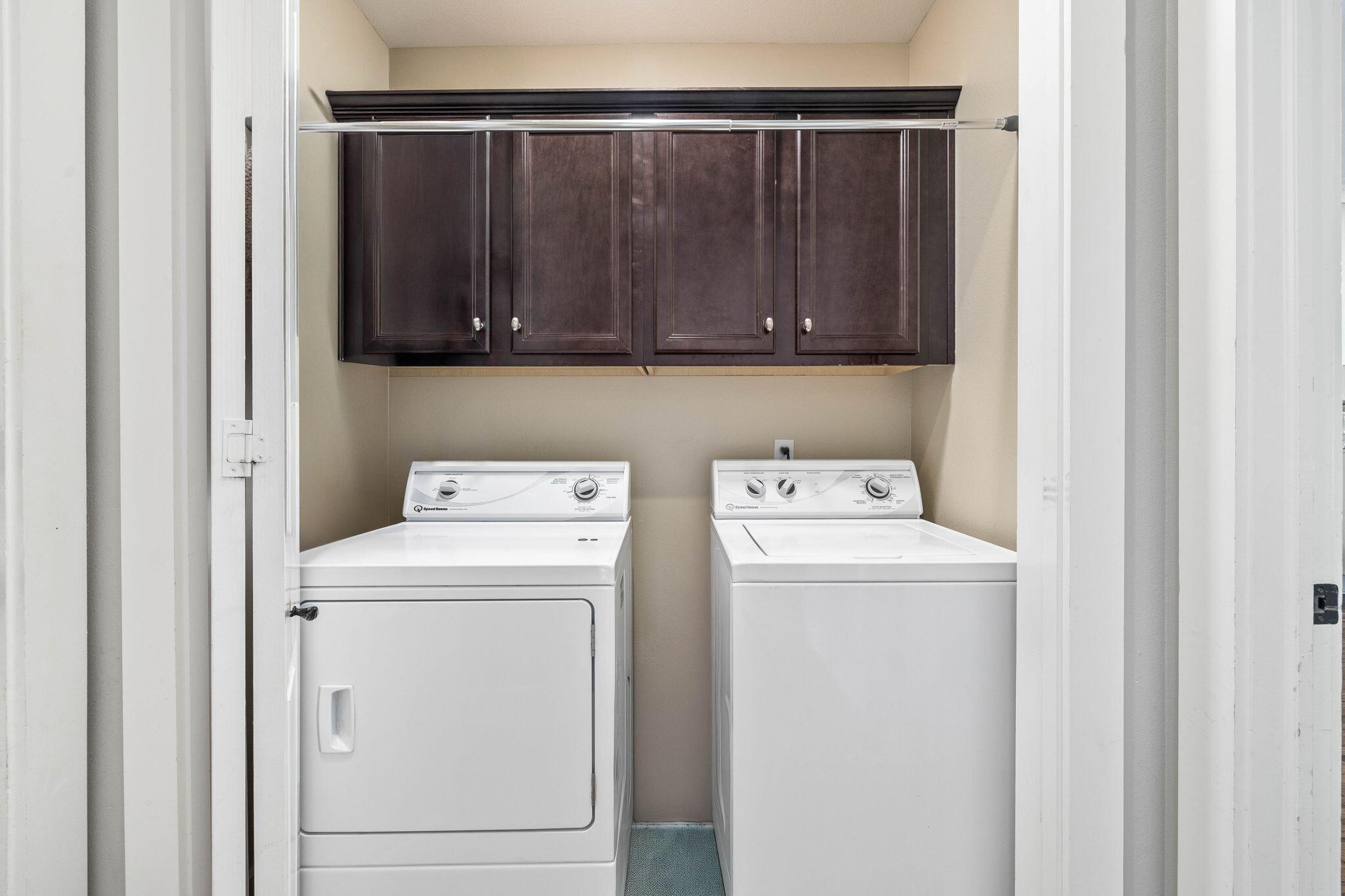 144 Preston Path Santa Rosa Beach, FL 32459 - Photo 41 of 60 a utility room with dryer and washer