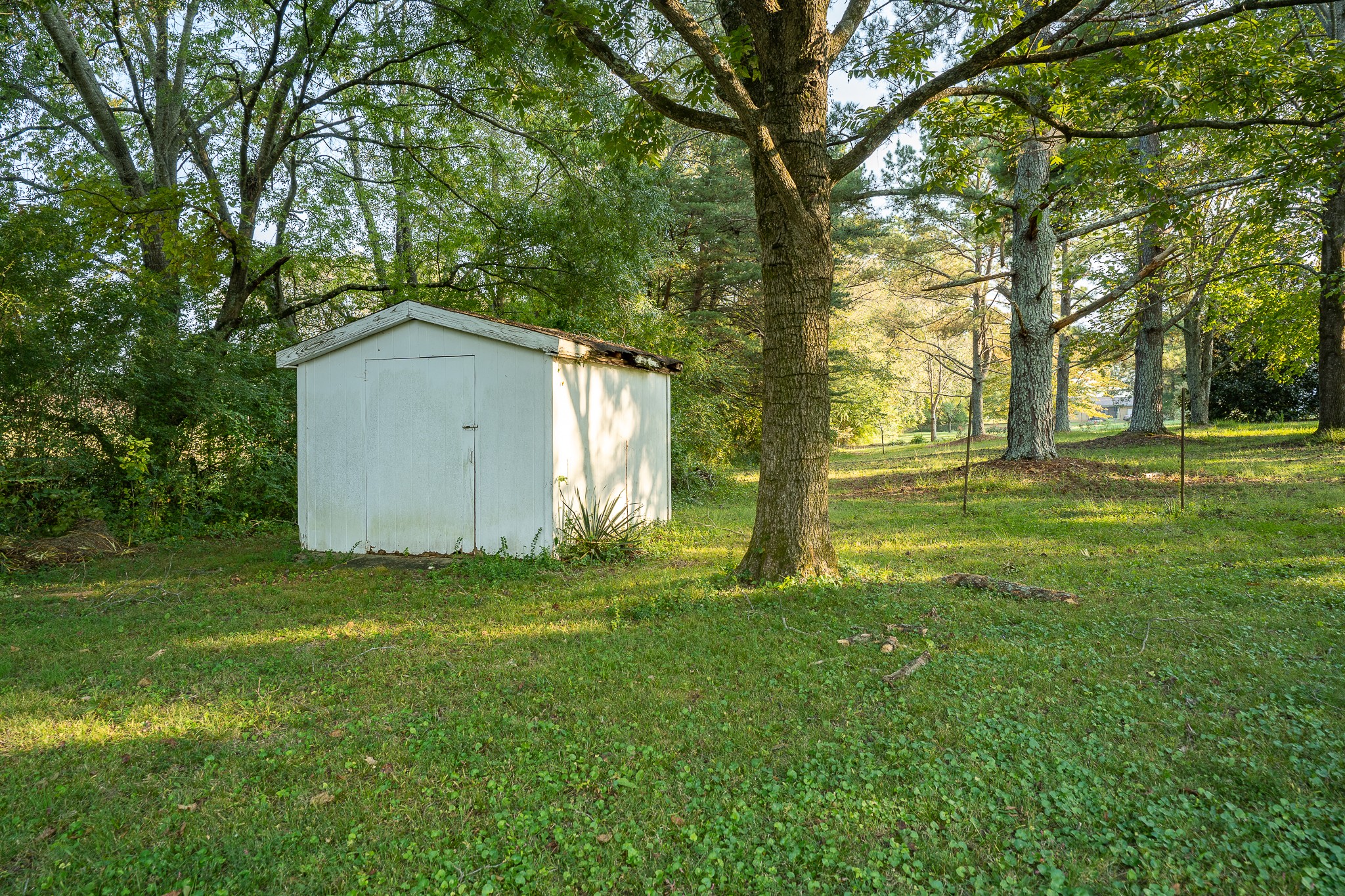1521 Grandaddy Road Lawrenceburg, TN 38464 - Photo 33 of 44 Gallery Image 33