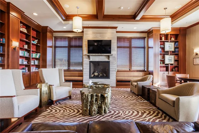 $539,900 | 253 Bretlyn Circle, Brighton, NY 14618