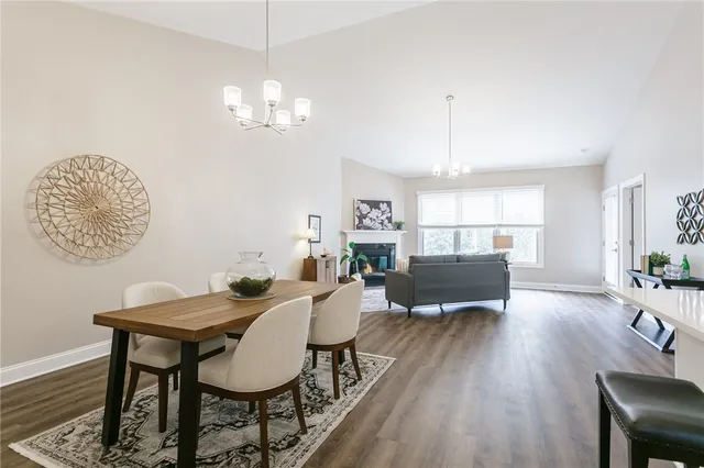 $539,900 | 253 Bretlyn Circle, Brighton, NY 14618