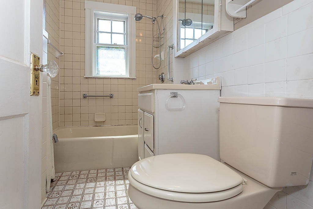 22 Wheelwright Road Medford, MA 02155 - Photo 27 of 30 Gallery Image 27