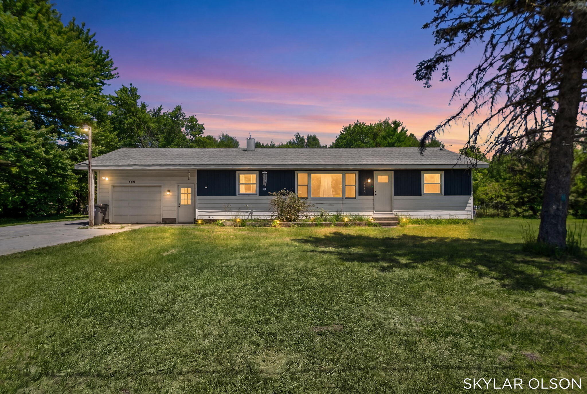 1-web-or-mls-front-elevation-vt