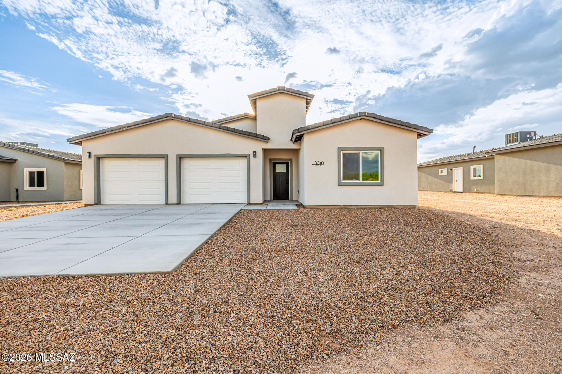 5738 East Hermans Road Tucson, AZ 85756 - Photo 4 of 50