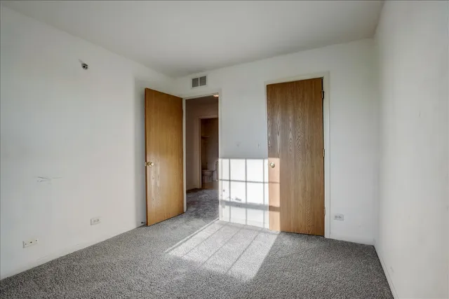 $255,000 | 8108 Concord Lane, Unit K, Justice, IL 60458