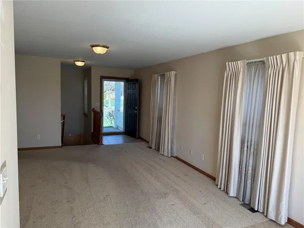 $200,000 | 3637 Northwest 84th Terrace, Kansas City, MO 64154