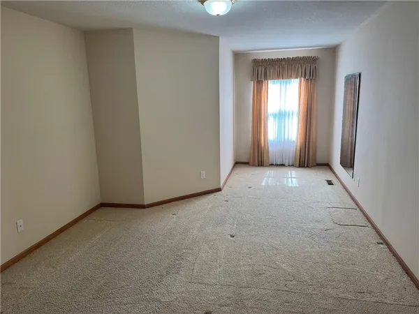 $200,000 | 3637 Northwest 84th Terrace, Kansas City, MO 64154