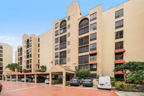 $450,000 | 7145 Promenade Drive, Unit 101, Boca Raton, FL 33433
