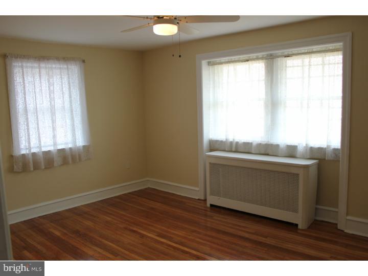 7103 Llanfair Road Upper Darby, PA 19082 - Photo 11 of 19