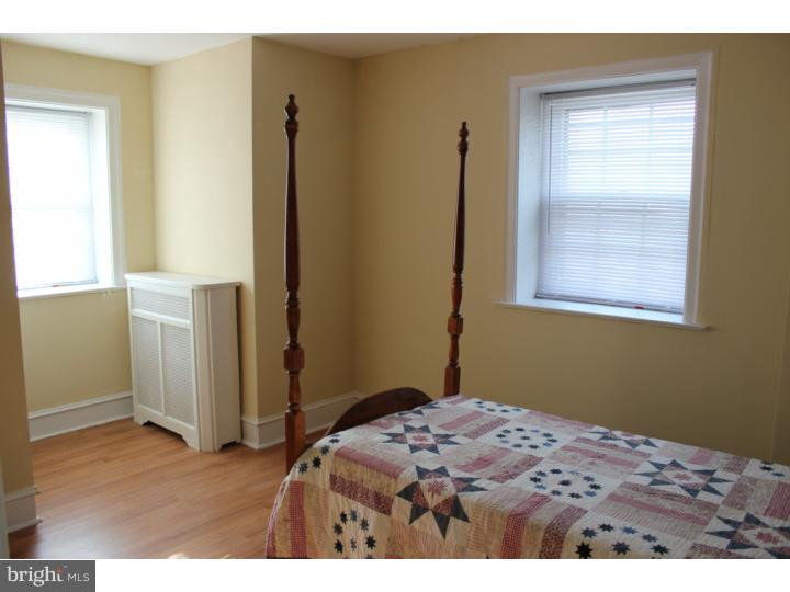 7103 Llanfair Road Upper Darby, PA 19082 - Photo 12 of 19