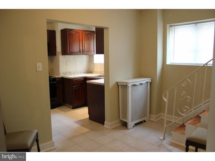 7103 Llanfair Road Upper Darby, PA 19082 - Photo 8 of 19
