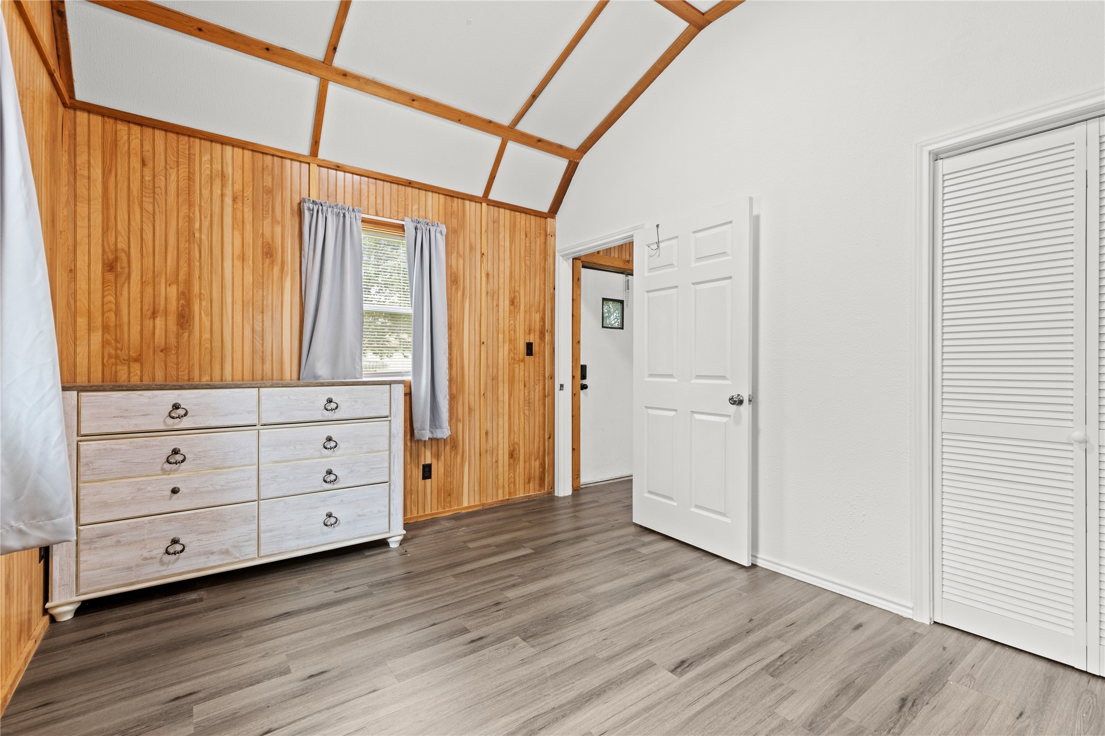 12039 Anderson Road Willis, TX 77318 - Photo 6 of 16