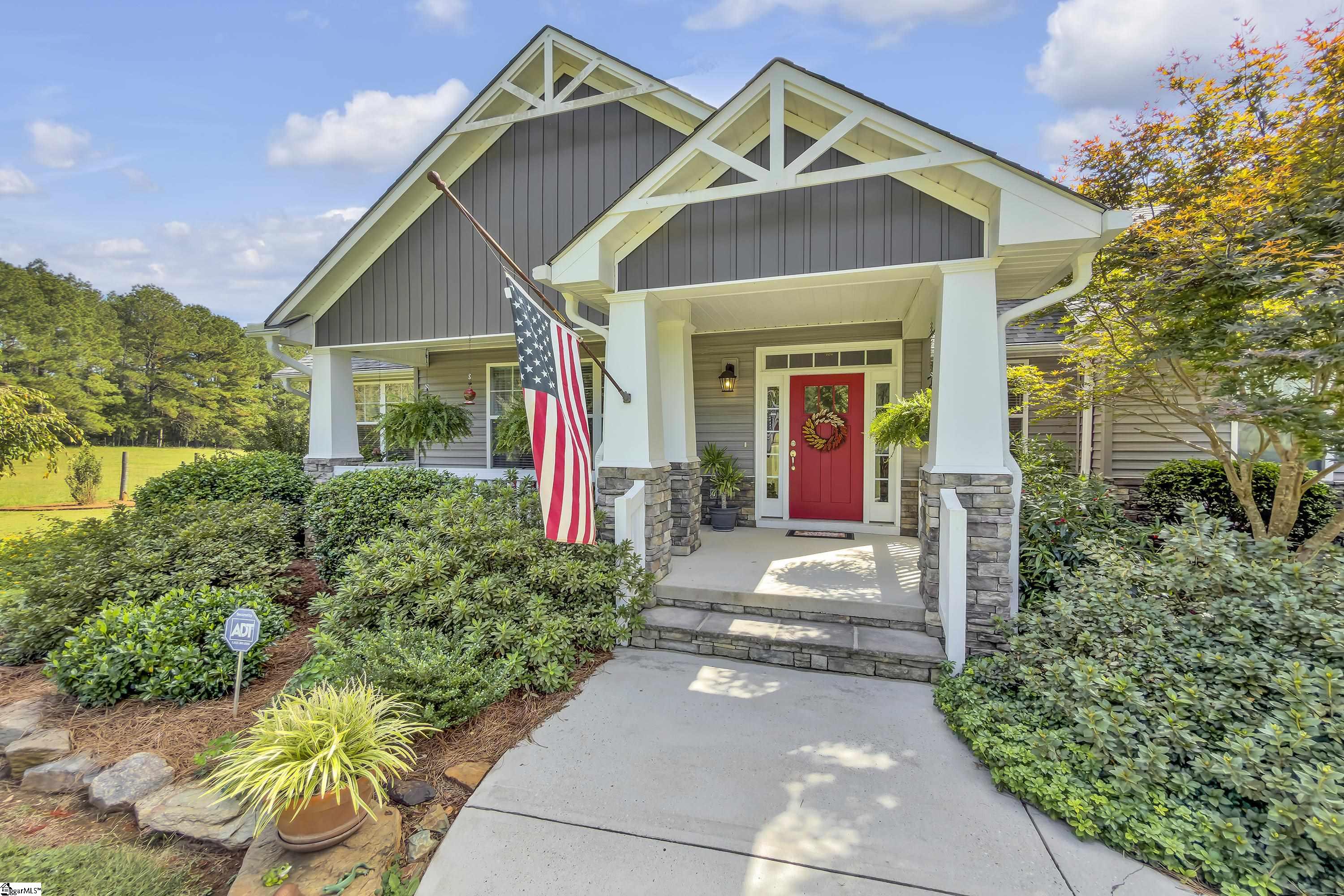 924 Jordan Road Troy, SC 29848 - Photo 2 of 37