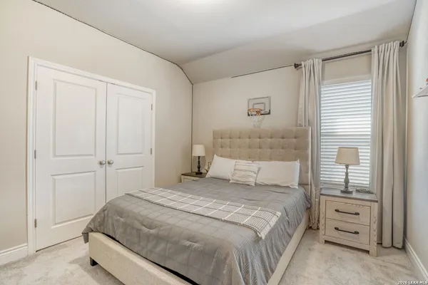 $3,400 | 1125 Cadogan Squire, San Antonio, TX 78260
