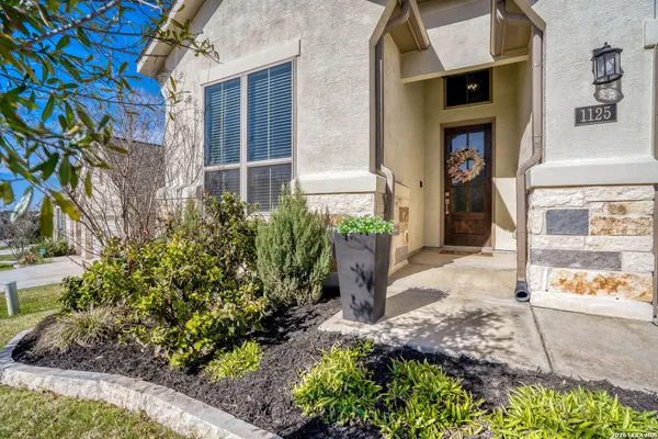 $3,400 | 1125 Cadogan Squire, San Antonio, TX 78260