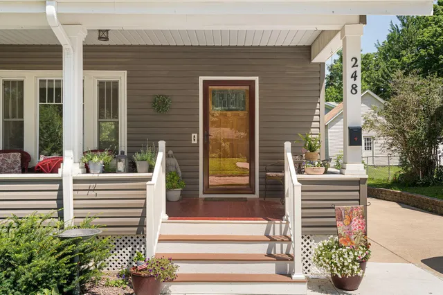 $269,900 | 248 East School Street, Owatonna, MN 55060