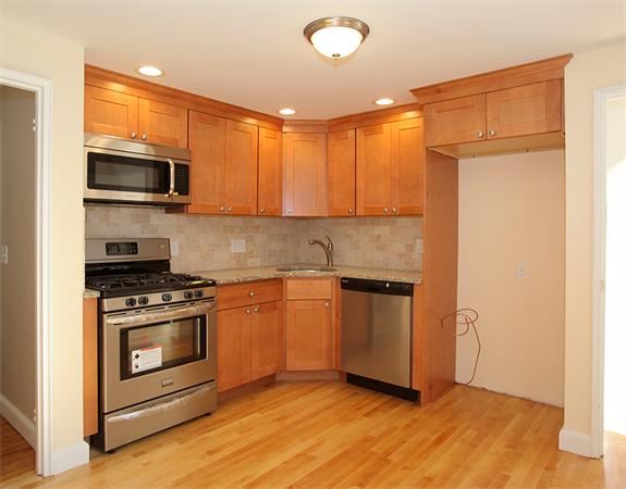 48 Temple Road Waltham, MA 02452 - Photo 5 of 15 Gallery Image 5