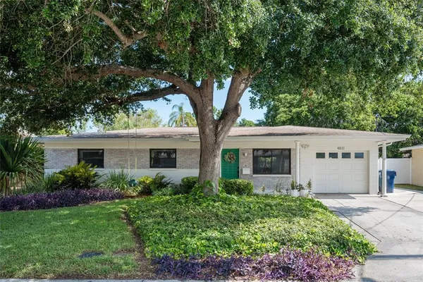$3,750 | 4831 West Bay Ct Avenue, Tampa, FL 33611