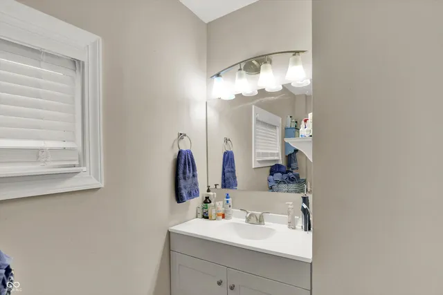 $200,000 | 1427 Ruth Drive, Indianapolis, IN 46240