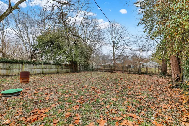 $200,000 | 1427 Ruth Drive, Indianapolis, IN 46240