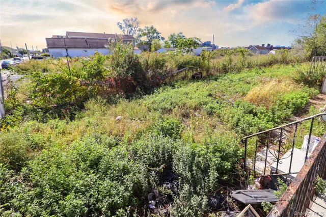 $649,000 | 551 Beach 43rd Street | Edgemere