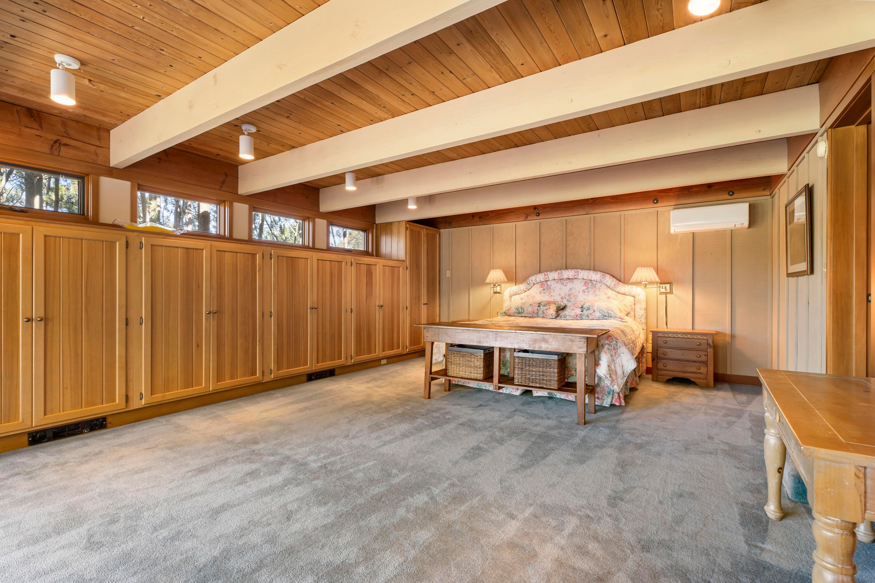 20875 Sholes Road Bend, OR 97702 - Photo 21 of 88 Primary Bedroom downstairs