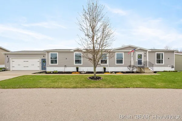 $214,900 | 11700 Danton Drive, Allendale, MI 49401