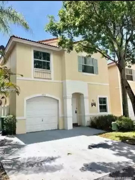 3910 Tree Top Road Cooper City, FL 33026 - Photo 1 of 34