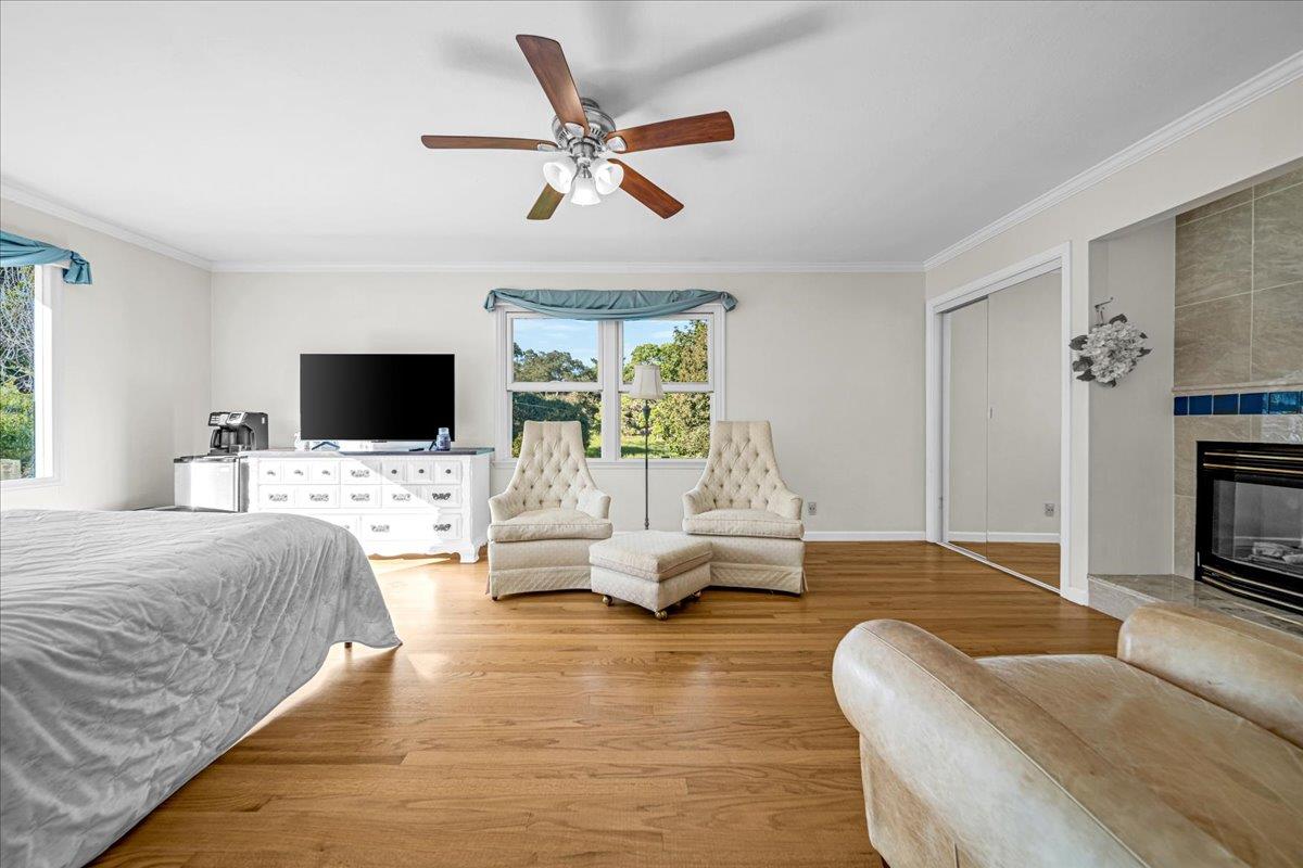 70 Corral De Tierra Road Salinas, CA 93908 - Photo 25 of 55 a living room with furniture and a flat screen tv