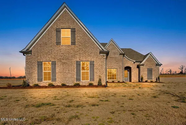 $428,900 | 2473 Scott Mdws Lane, Hernando, MS 38632