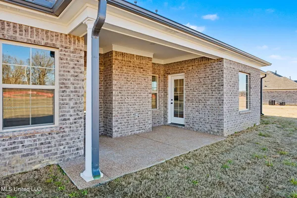 $428,900 | 2473 Scott Mdws Lane, Hernando, MS 38632