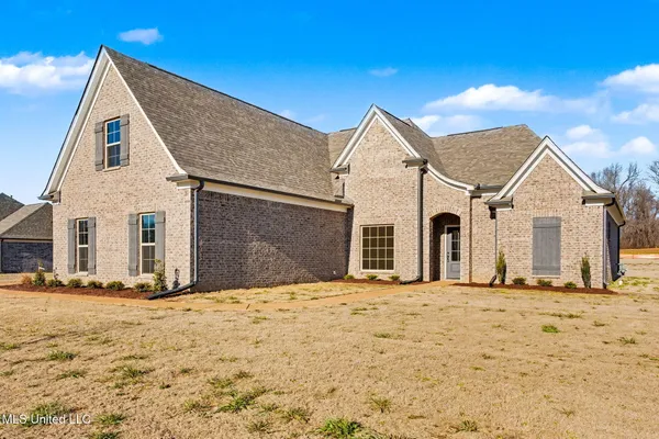 $428,900 | 2473 Scott Mdws Lane, Hernando, MS 38632