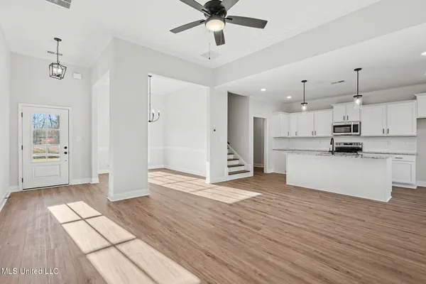 $428,900 | 2473 Scott Mdws Lane, Hernando, MS 38632