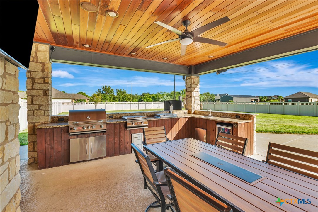 121 Spring Ridge Drive Victoria, TX 77904 - Photo 39 of 48