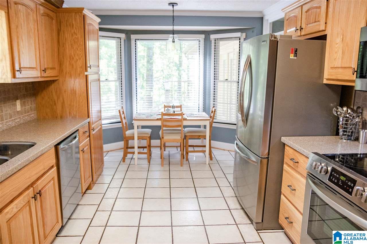 903 Azalea Road Oneonta, AL 35121 - Photo 5 of 28