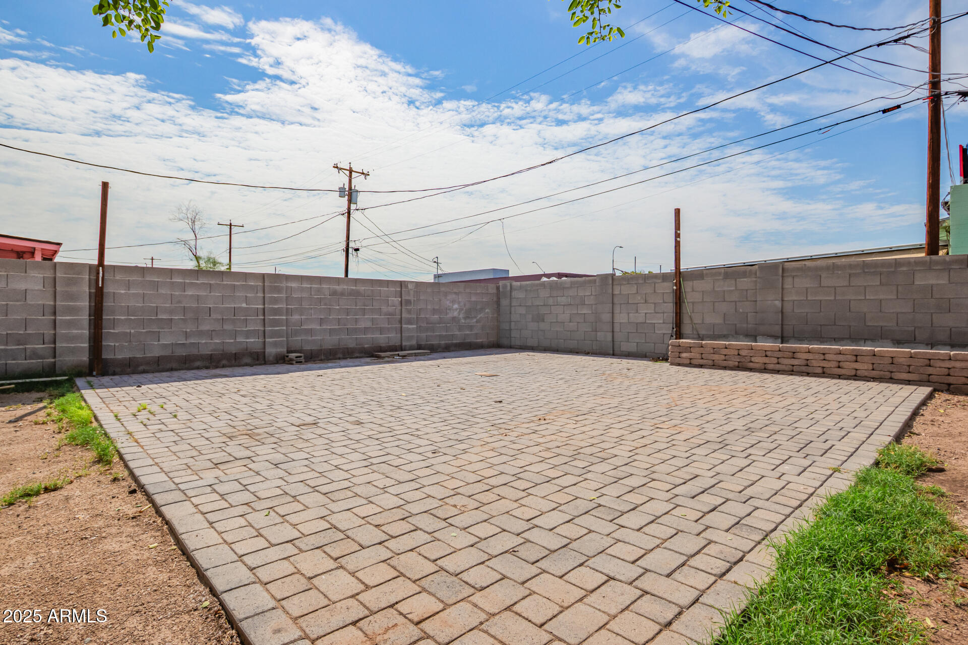 3527 West Almeria Road Phoenix, AZ 85009 - Photo 30 of 32 a view of a backyard