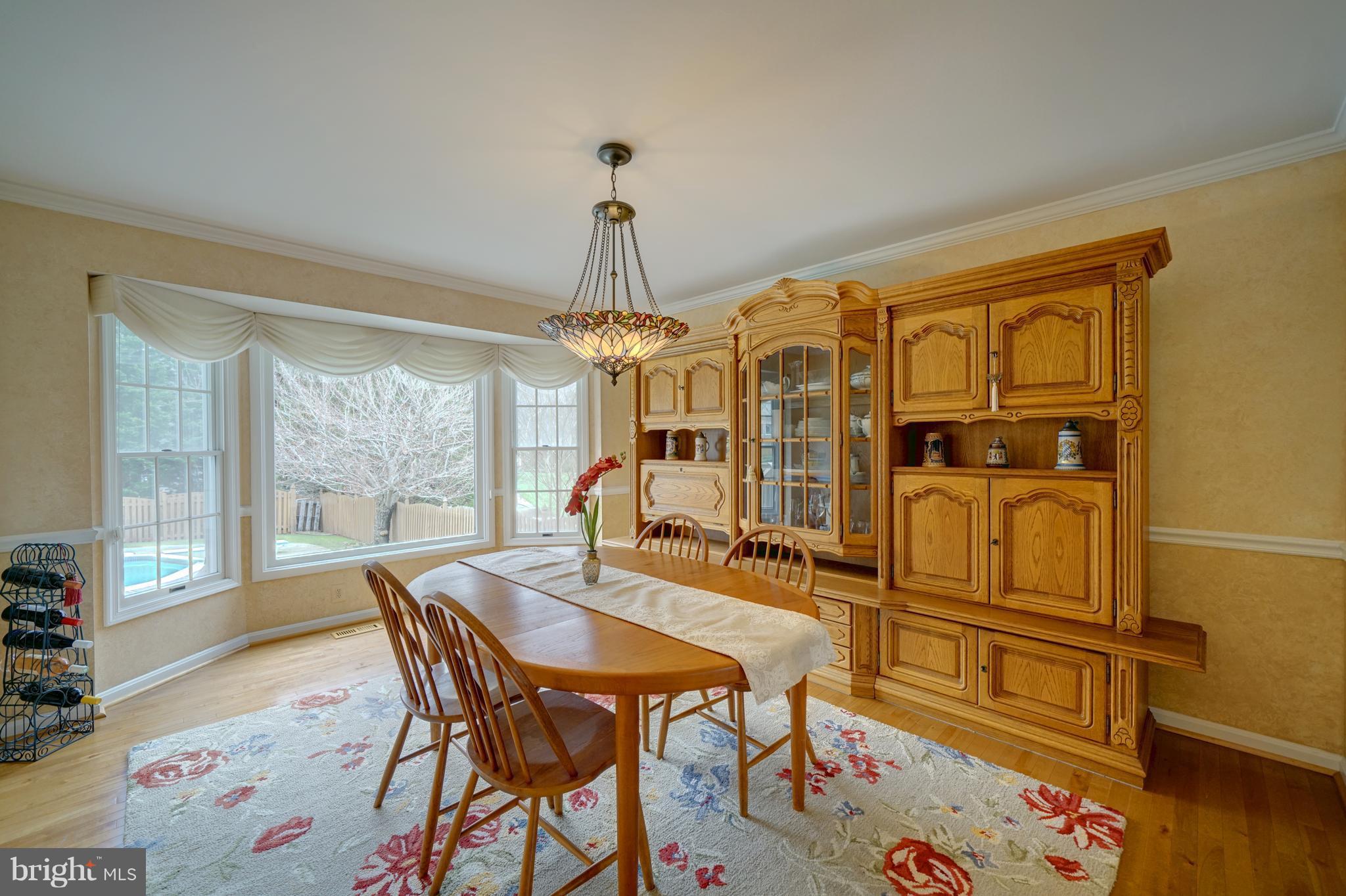 3169 Elmmede Road Ellicott City, MD 21042 - Photo 7 of 30 Living Room