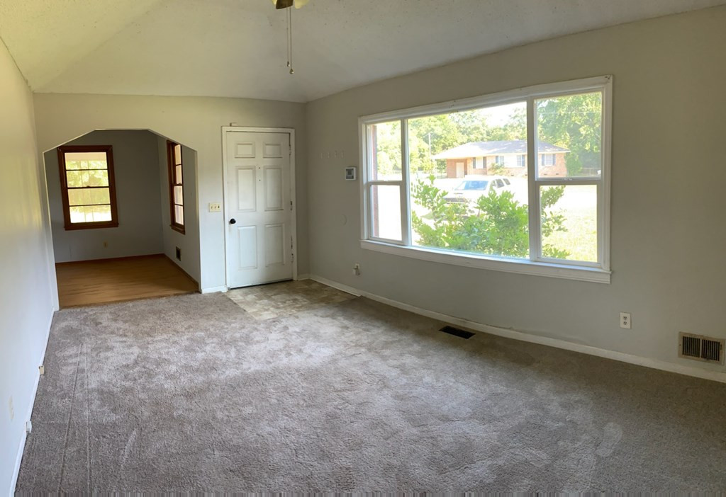 5402 Oakcrest Road Sumter, SC 29154 - Photo 12 of 21