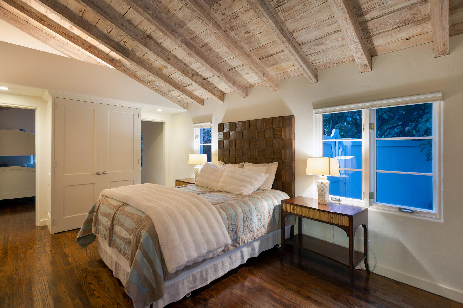 2817 North Ocean Boulevard Delray Beach, FL 33483 - Photo 12 of 28 GUEST_BED_LEFT_ANGLE