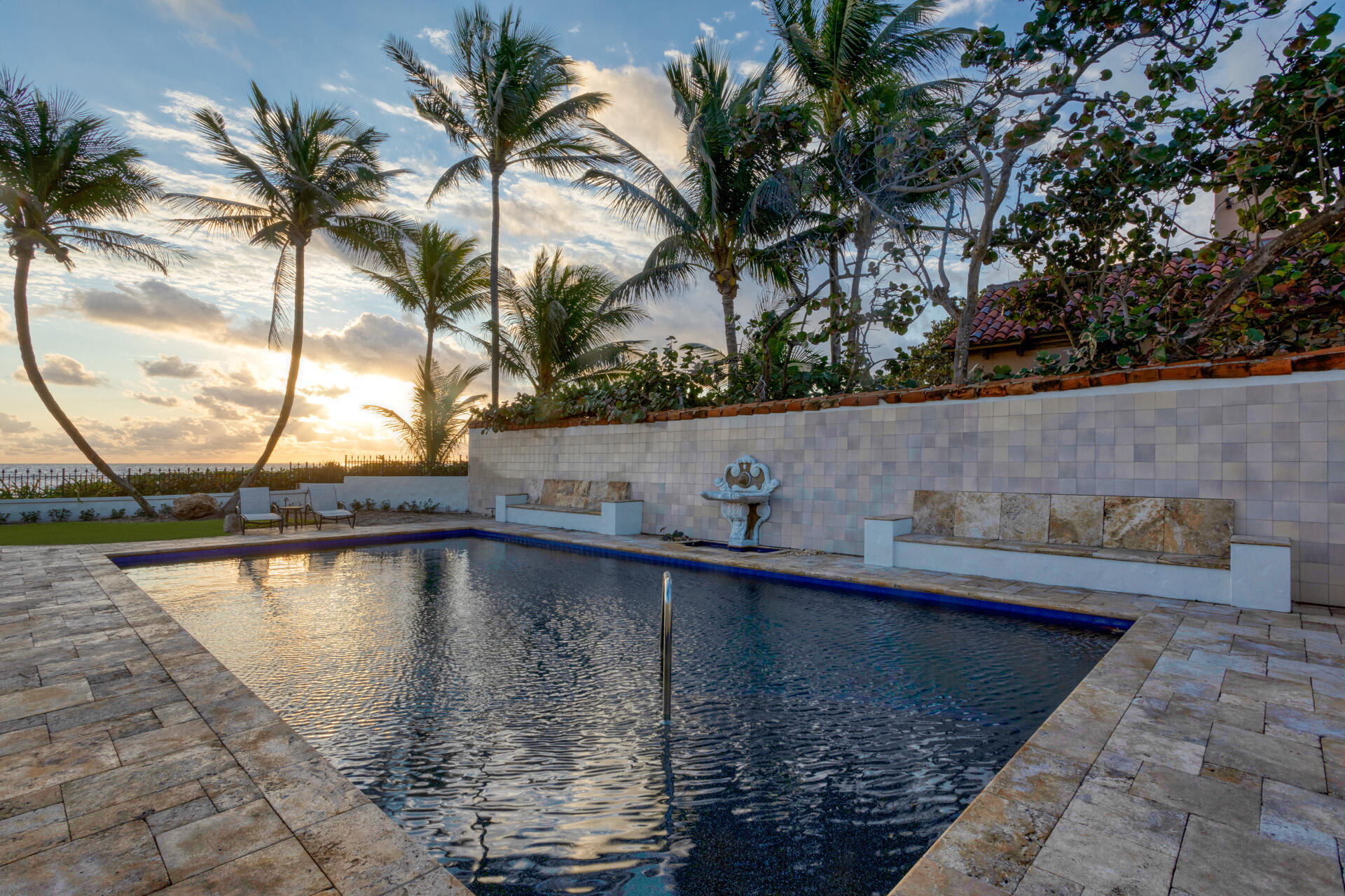 2817 North Ocean Boulevard Delray Beach, FL 33483 - Photo 19 of 28 POOL_RIGHT_ANGLE