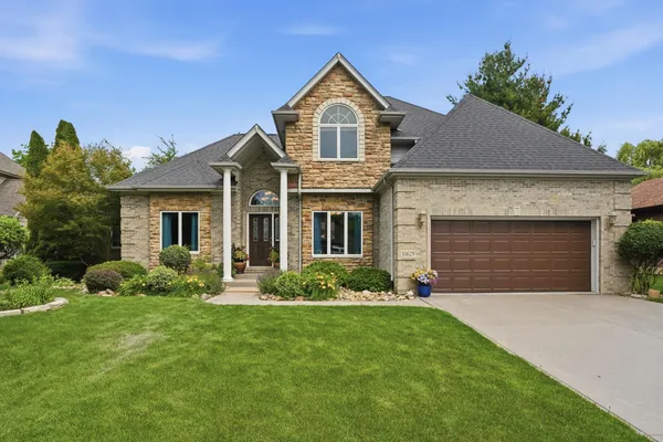 $629,900 | 10629 Erie Drive, Crown Point, IN 46307