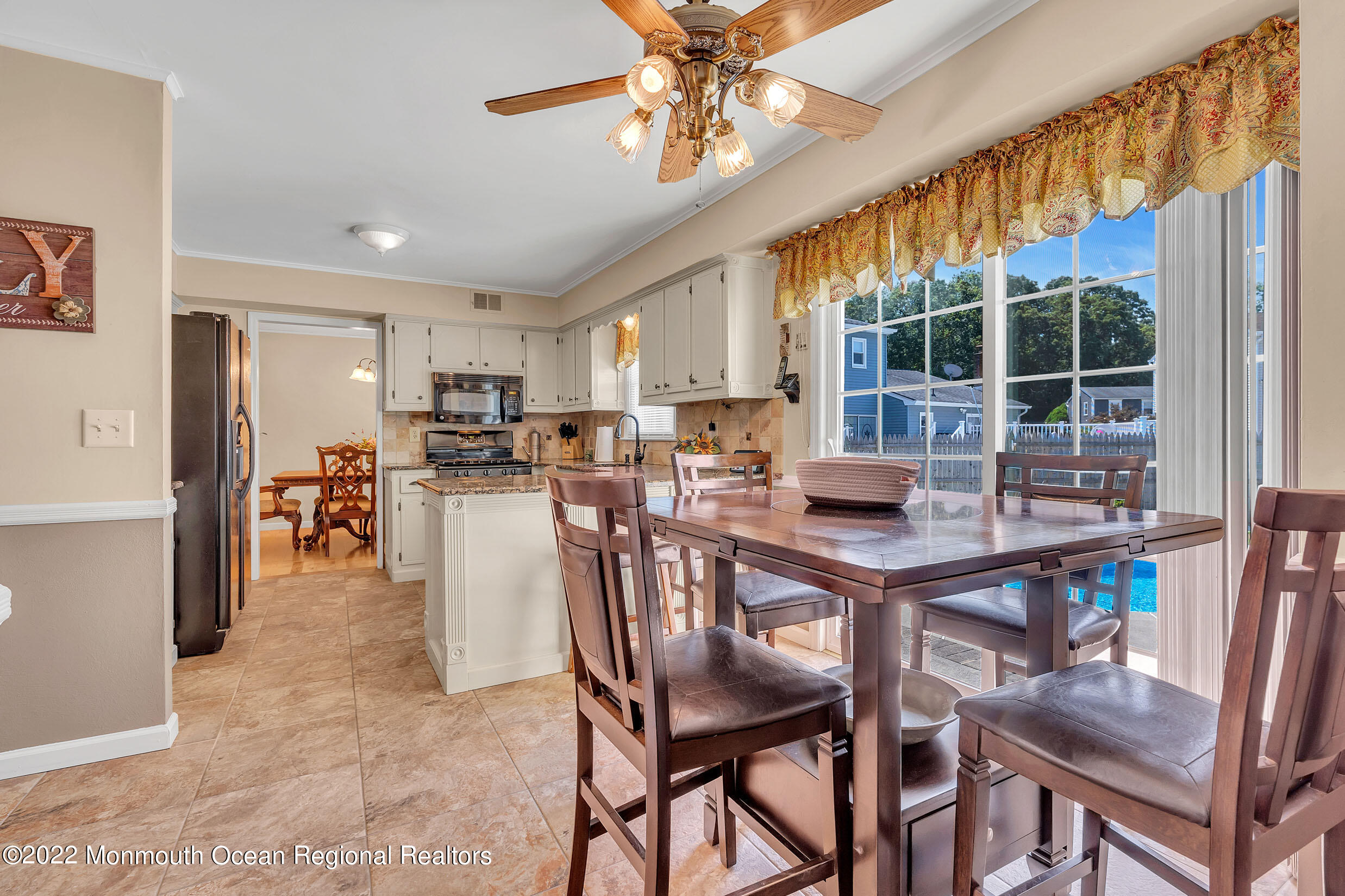 25 Cherry Tree Circle Howell, NJ 07731 - Photo 17 of 35 2 (12)