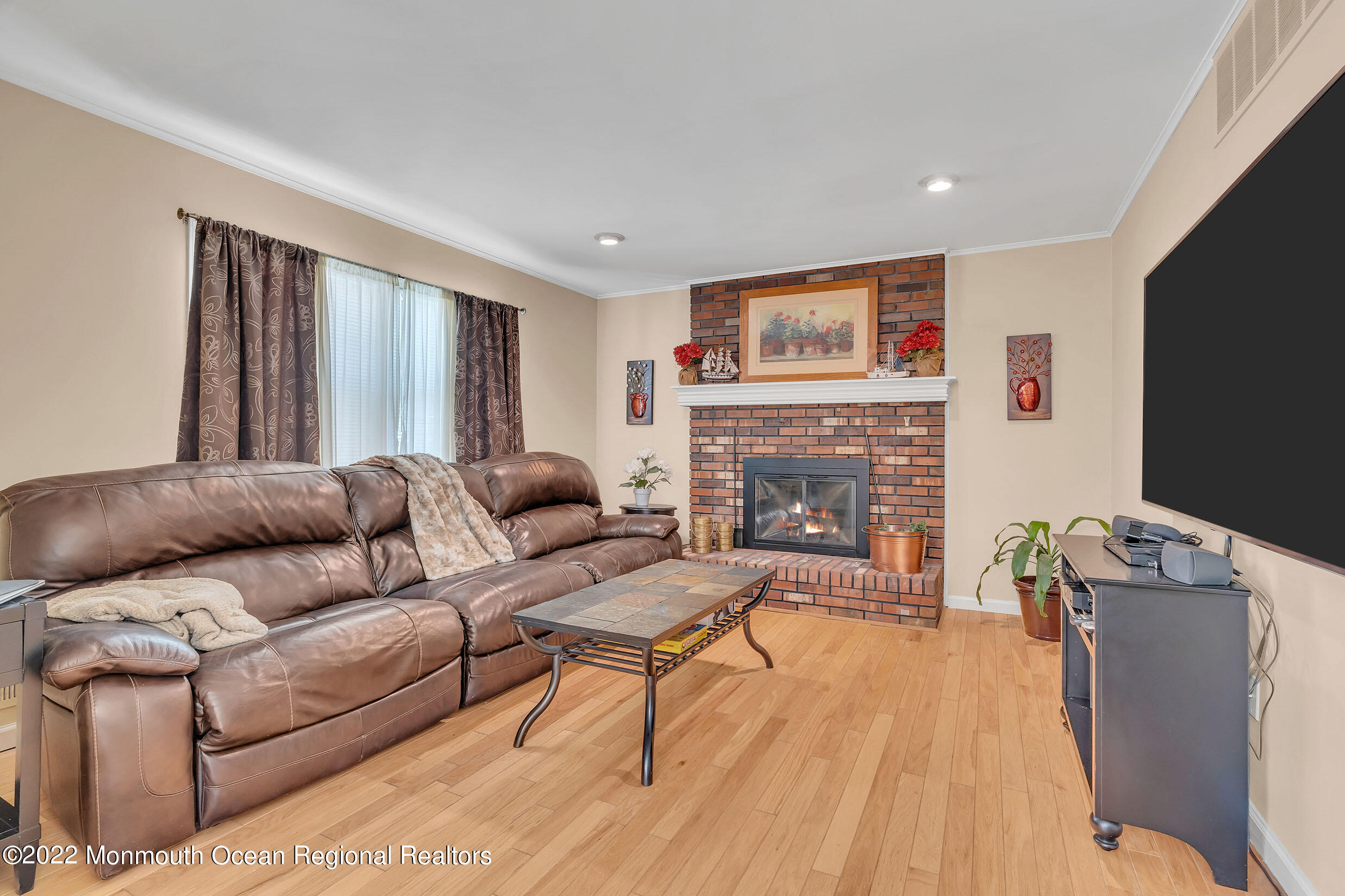 25 Cherry Tree Circle Howell, NJ 07731 - Photo 18 of 35 2 (13)