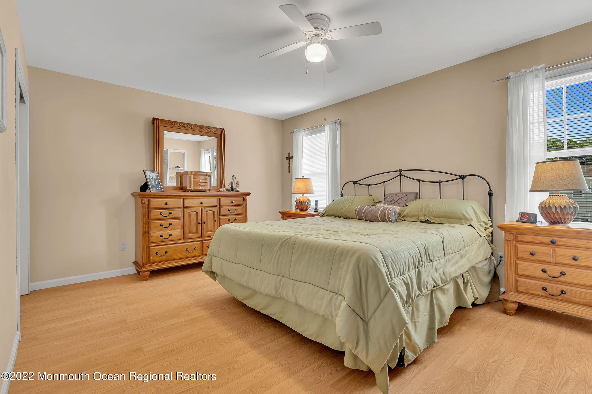 25 Cherry Tree Circle Howell, NJ 07731 - Photo 24 of 35 2 (19)