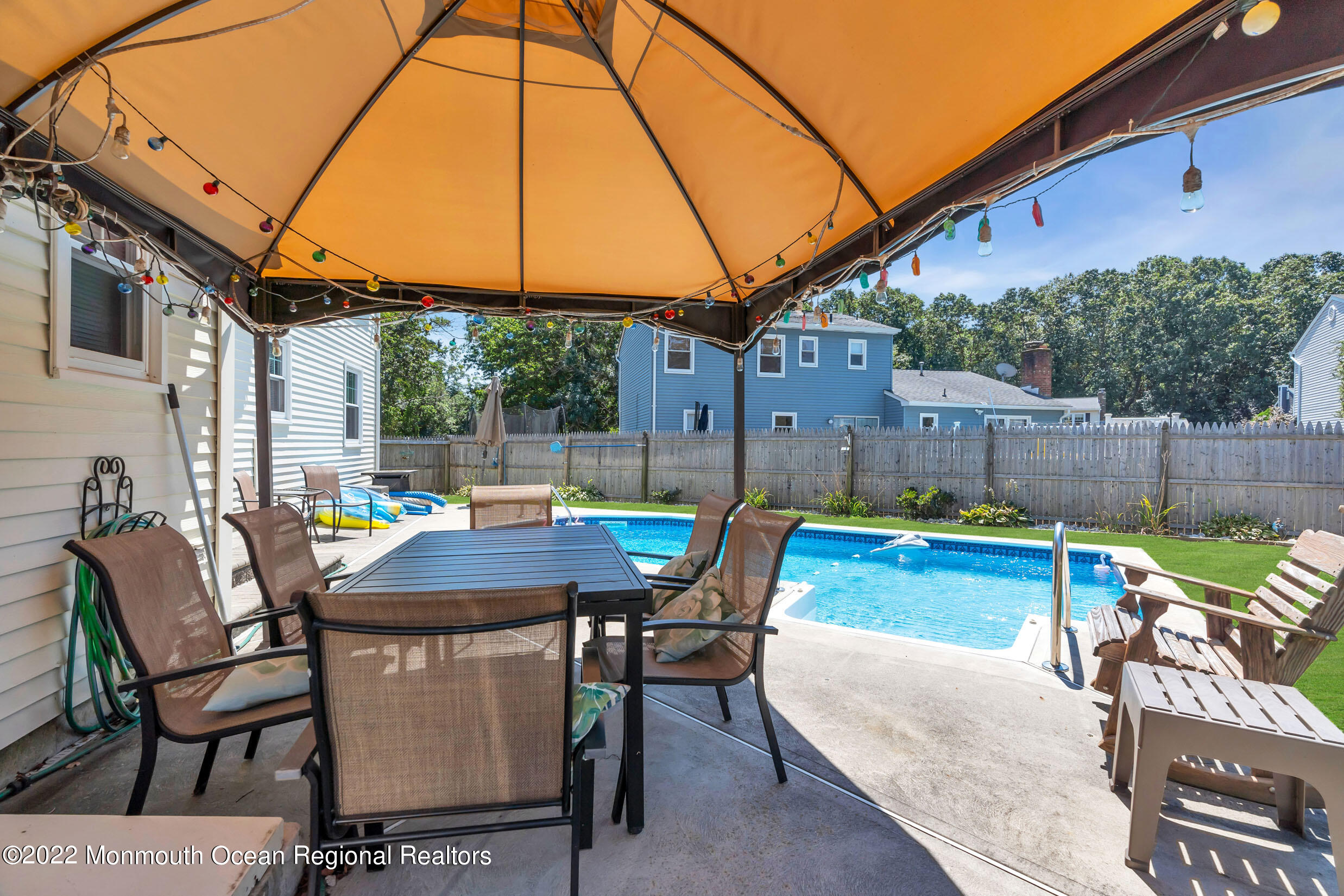 25 Cherry Tree Circle Howell, NJ 07731 - Photo 31 of 35 10 (3)